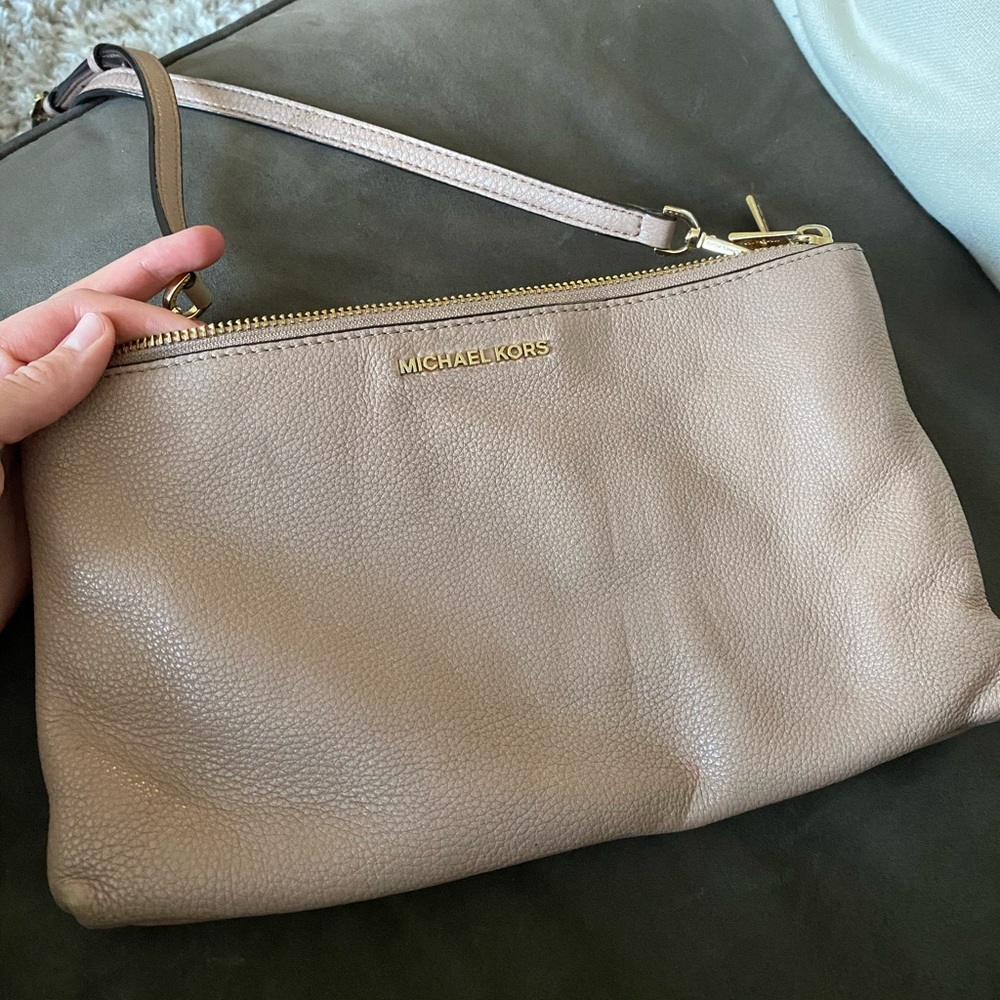 Michael Kors purse